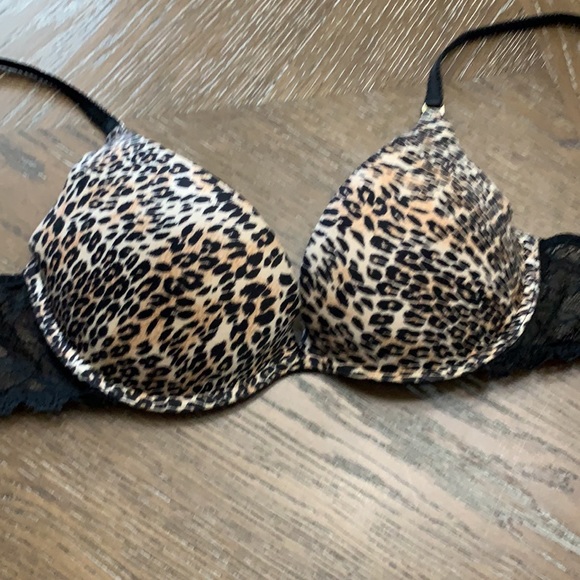 Victoria’s Secret very sexy lace w/animal print push-up bra - Picture 4 of 13